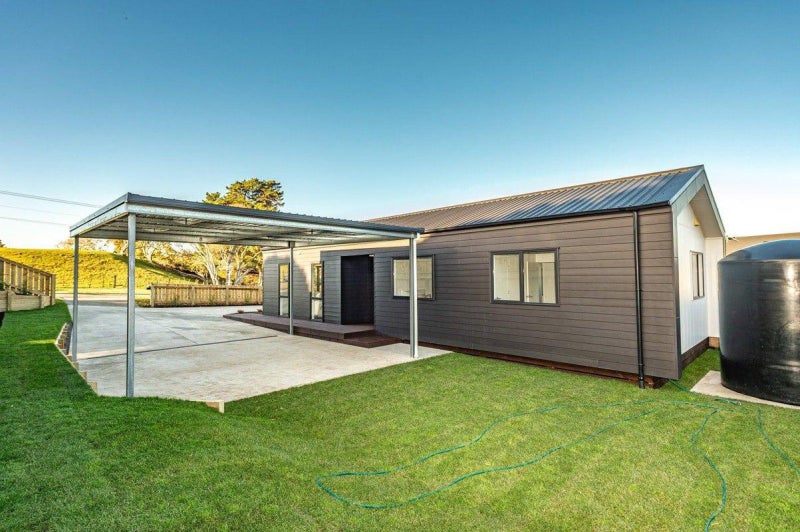 99A Devon Road, Springvale, Whanganui - Carousel 12