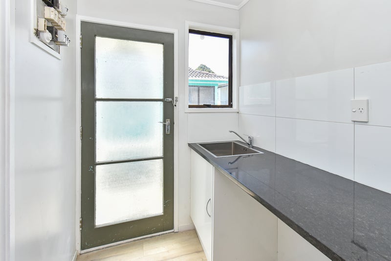 18 Taitimu Drive, Weymouth, Auckland - Carousel 10