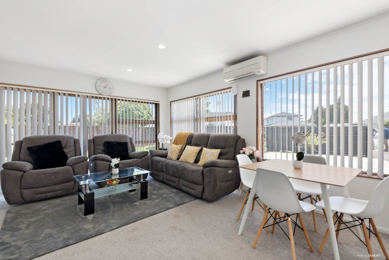 1/24 Puhinui Road, Papatoetoe, Auckland - Carousel 2
