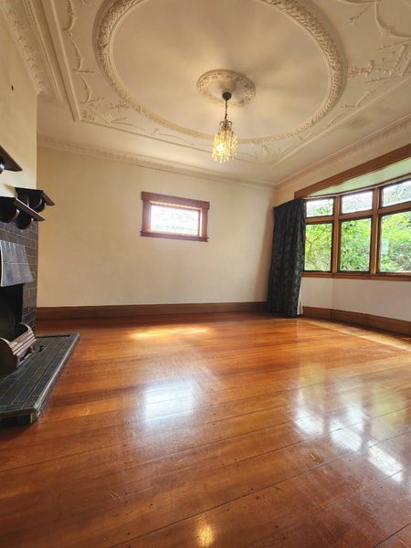 9 Vennell Street, Brooklyn, Wellington - Carousel 2