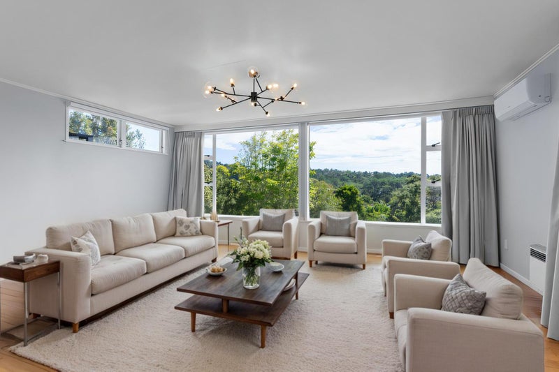 77 Avonleigh Road, Green Bay, Auckland - Carousel 2