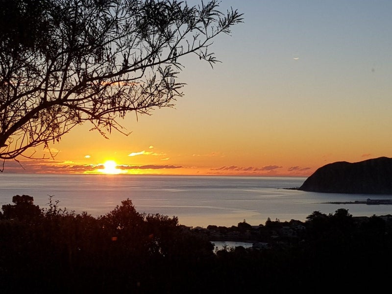 6 Paua Place, Camborne, Porirua - Carousel 2