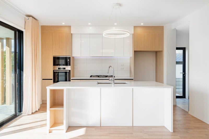 40 Tihema Lane, Westgate, Auckland - Carousel 2