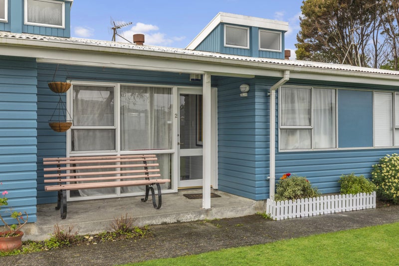 2/2 Alice ST, Alicetown, Lower Hutt - Carousel 1