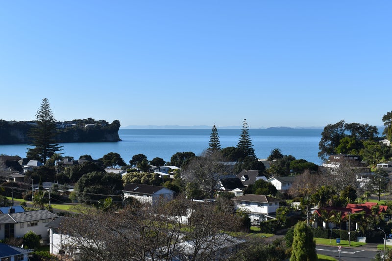 47 Cochrane Avenue, Arkles Bay, Whangaparaoa - Carousel 1