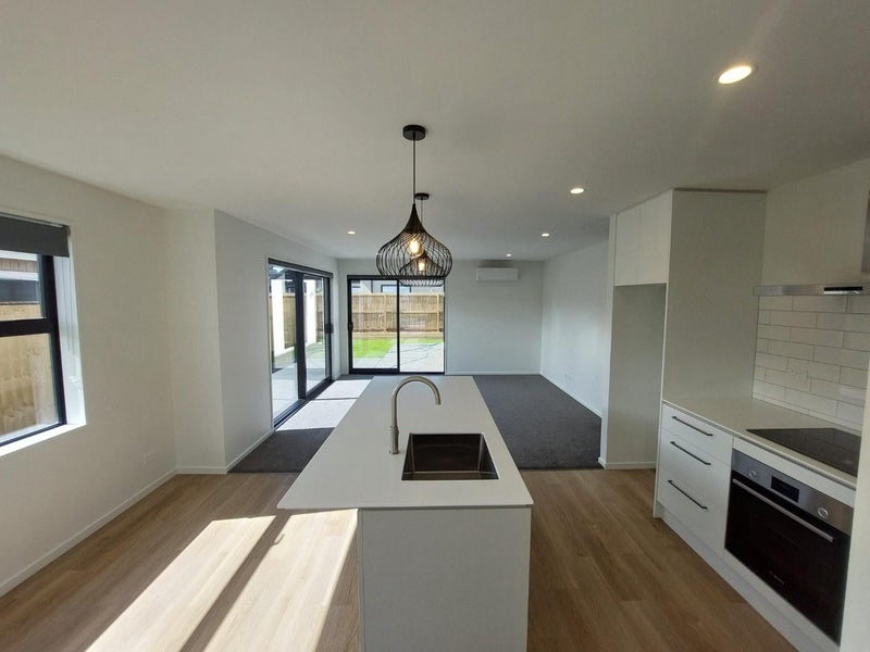 24 John Gibb Street, Belfast, Christchurch - Carousel 2