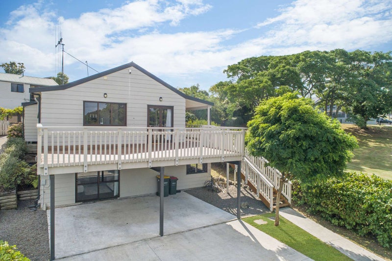 41 Matipo Crescent, Pukete, Hamilton - Carousel 1