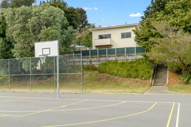 14B Portland Street, Welcome Bay, Tauranga - Carousel 16