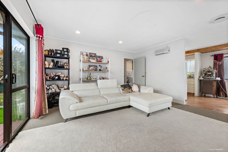 13B Locke Avenue, Mount Roskill, Auckland - Carousel 1