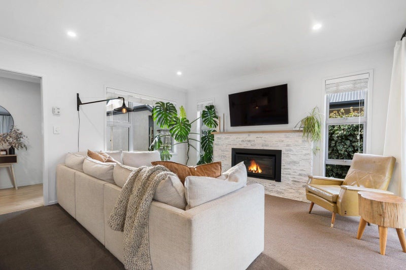 67B Atley Road, Arthurs Point, Queenstown - Carousel 2