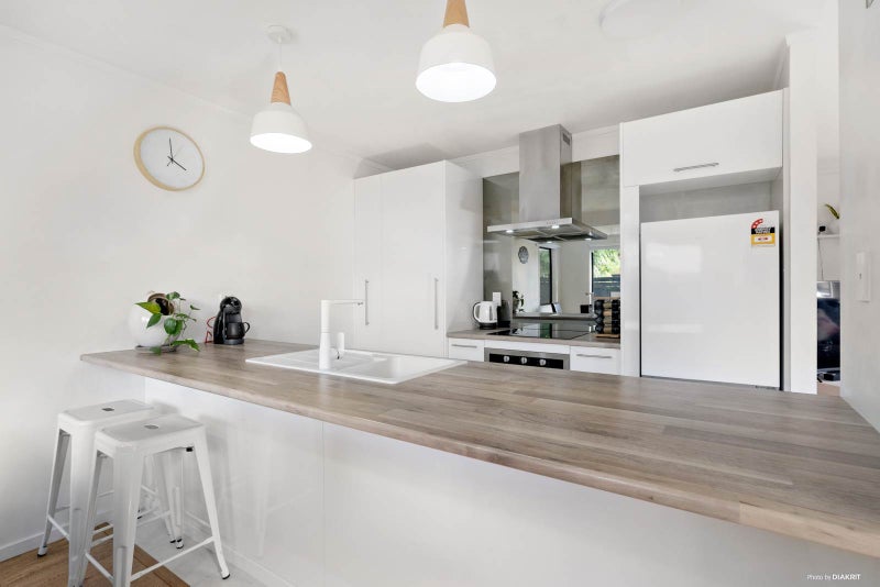 1/17 Septimus Place, Henderson, Auckland - Carousel 2