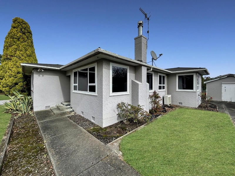 52 Birmingham Street, Takaro, Palmerston North - Carousel 1