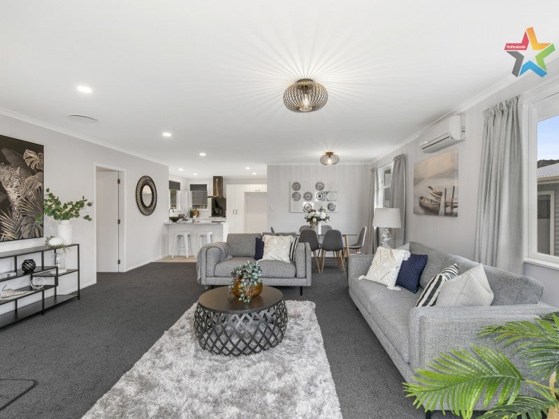 2/352 Oxford Terrace, Avalon, Lower Hutt - Carousel 2