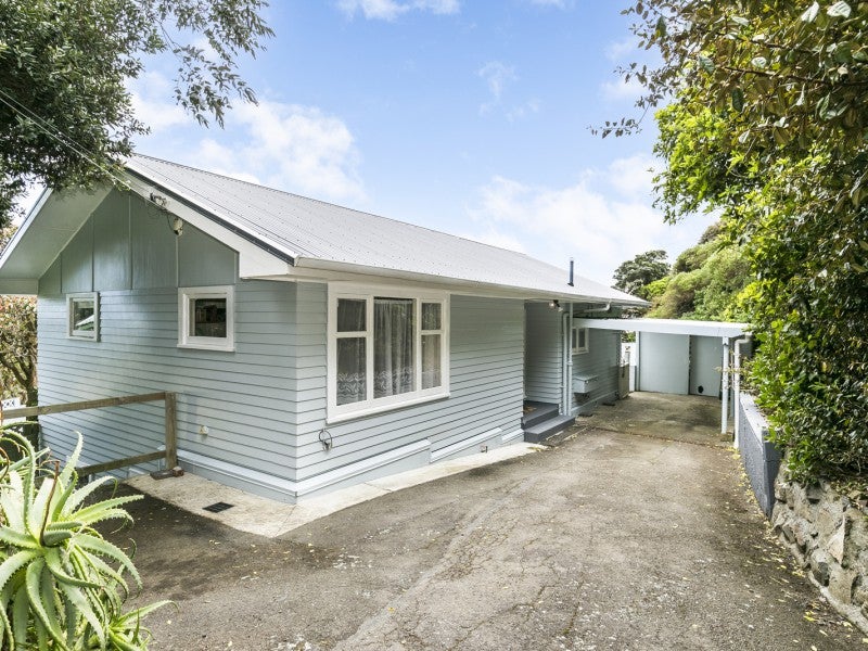 5 Otaki Street, Miramar, Wellington - Carousel 1