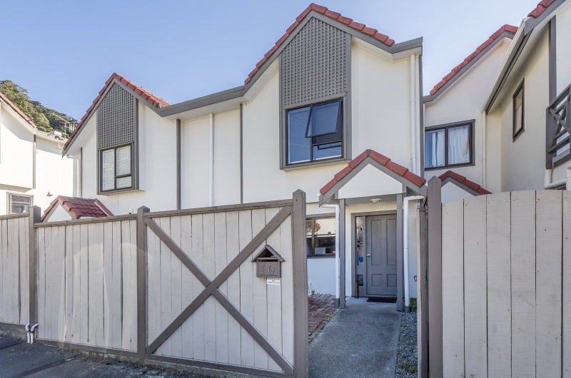 10 George Street, Thorndon, Wellington - Carousel 1