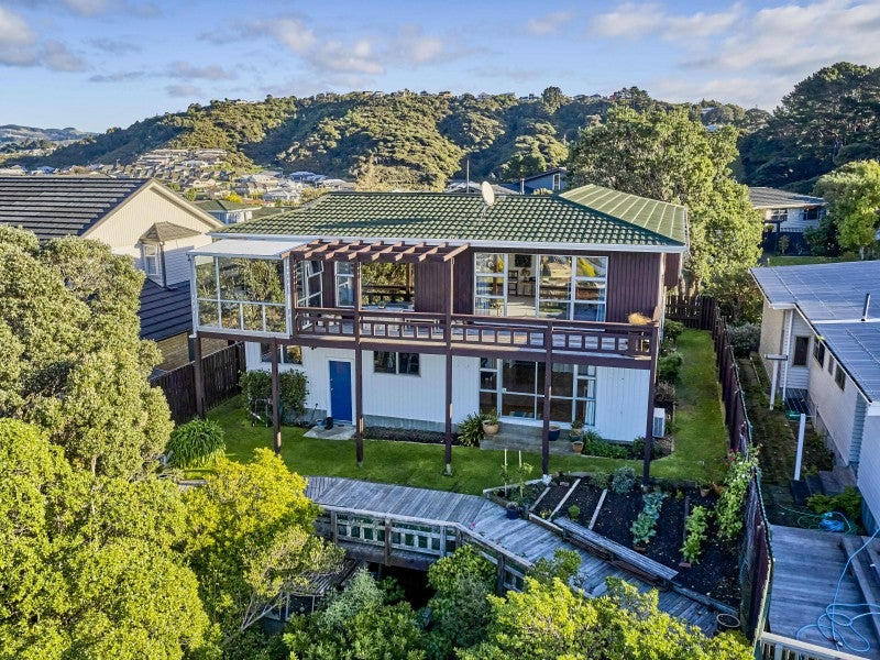 105 Kahu Road, Paremata, Porirua - Carousel 24