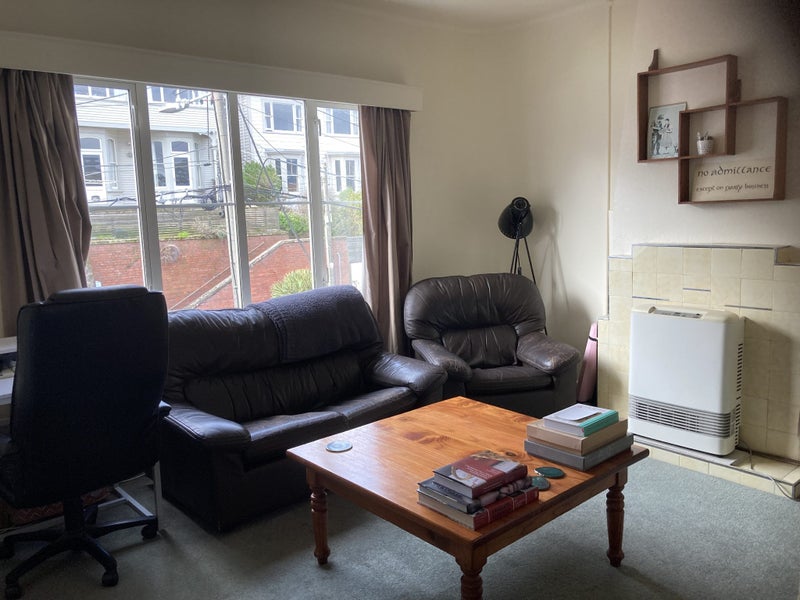 4/9 Hawker Street, Mount Victoria, Wellington - Carousel 2