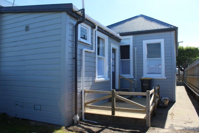 19 Law Street, Caversham, Dunedin - Carousel 11