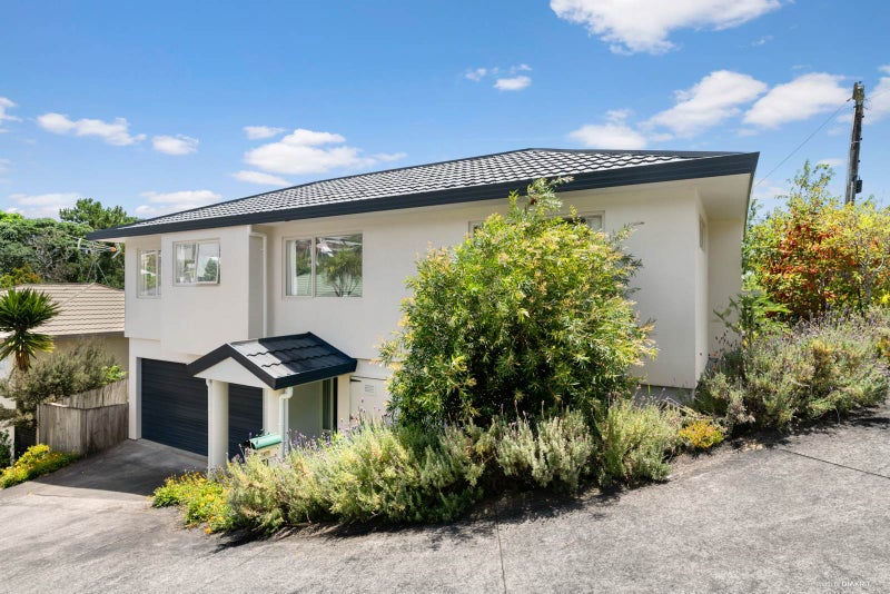 1/18 Ocean View Road, Hatfields Beach, Orewa - Carousel 1