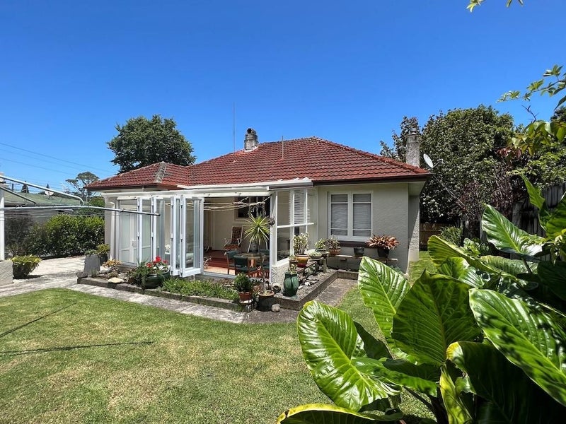 65 Riverside Drive, Riverside, Whangarei - Carousel 1