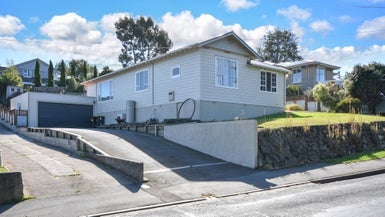 22 Neill Street, Abbotsford, Dunedin - Carousel 1