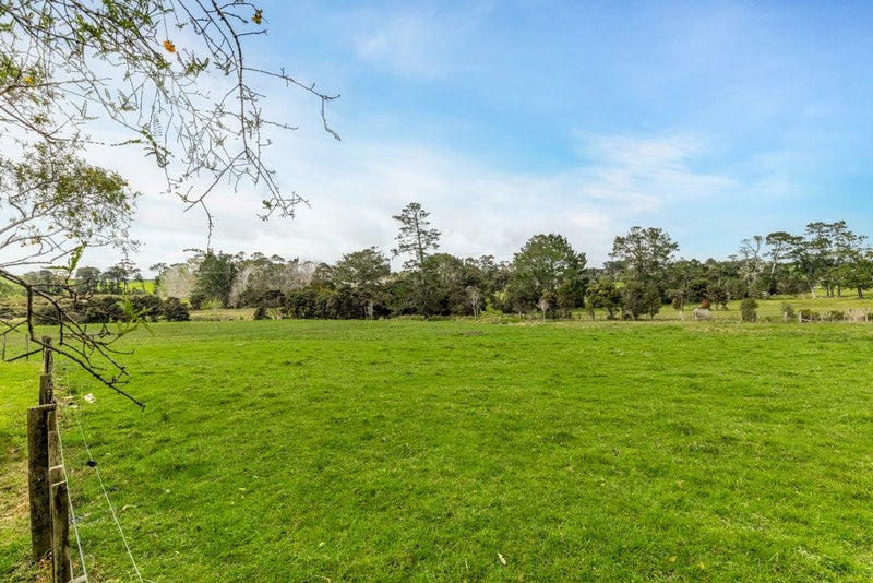 56 Aubrey Road, Stillwater, Silverdale - Carousel 39