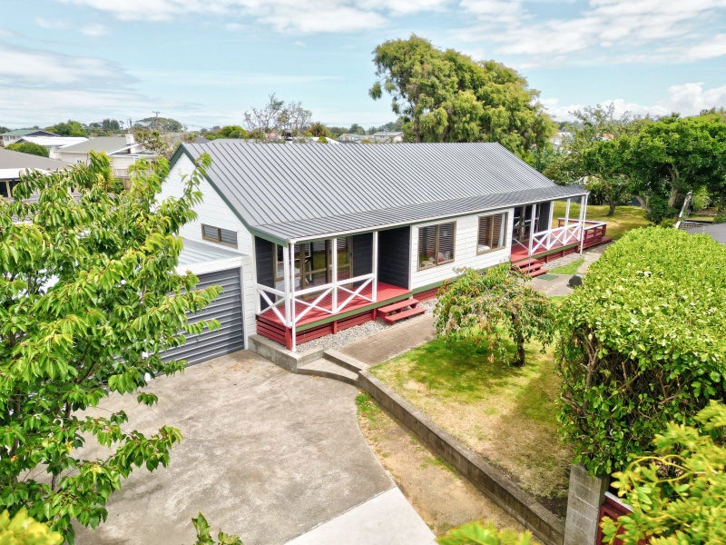 59 Exeter Crescent, Springvale, Whanganui - Carousel 1