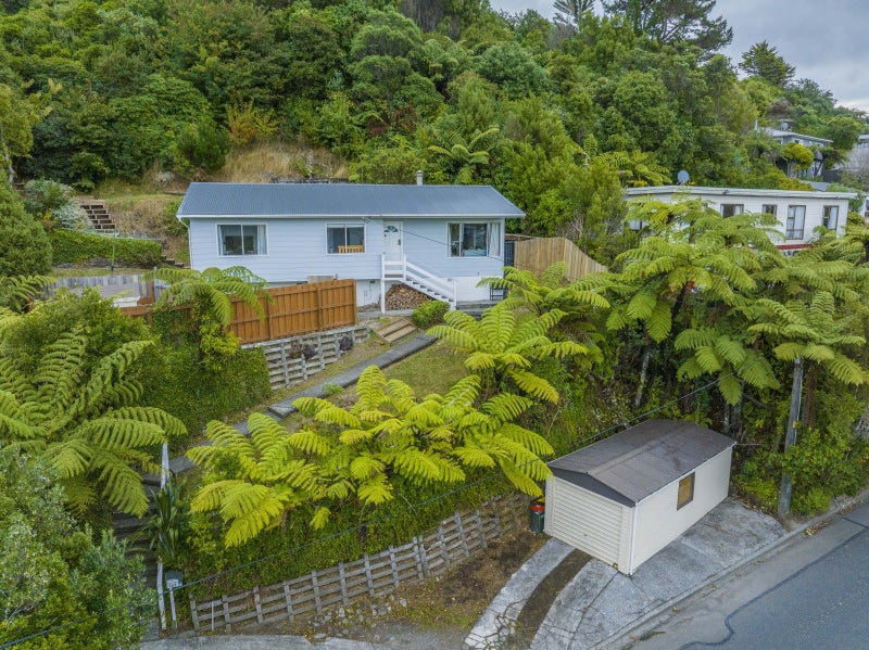 165 Miromiro Road, Normandale, Lower Hutt - Carousel 1