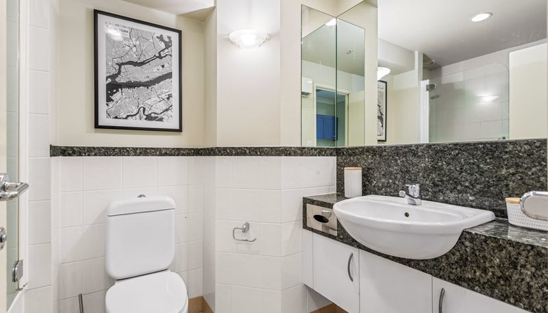 1H/100 Greys Avenue, Auckland Central, Auckland - Carousel 2