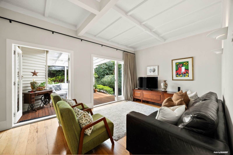 41 Fife Street, Westmere, Auckland - Carousel 2