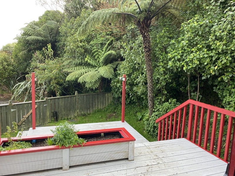20 Ted Gilberd Place, Newlands, Wellington - Carousel 7