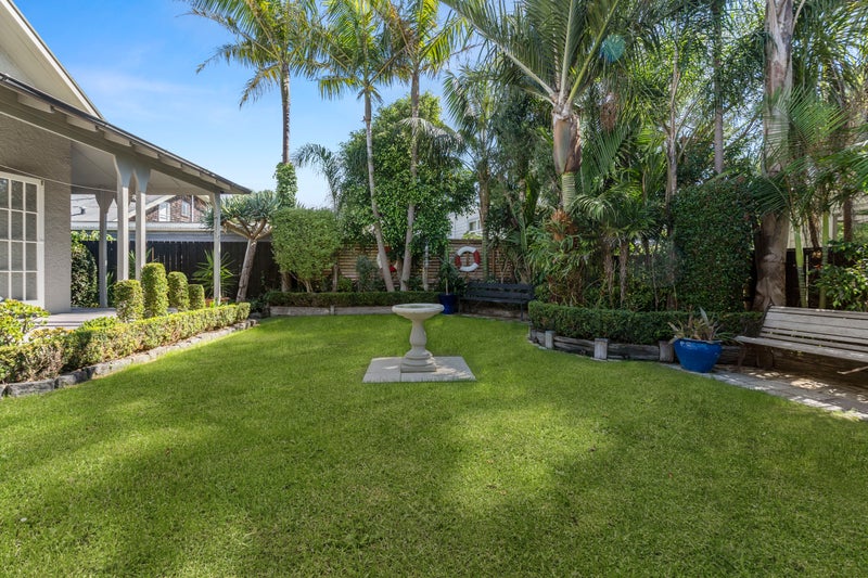 2 Marine Terrace, Bayswater, Auckland - Carousel 35