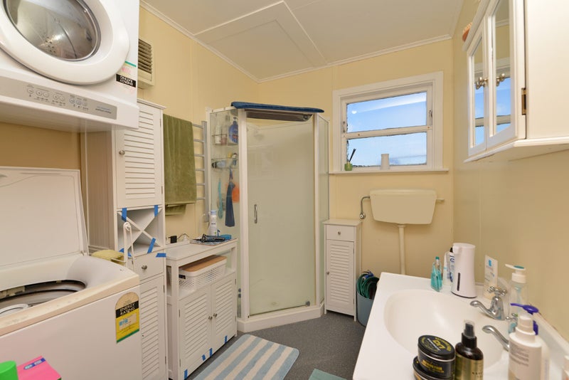 28 Alexandra Road, Hataitai, Wellington - Carousel 2