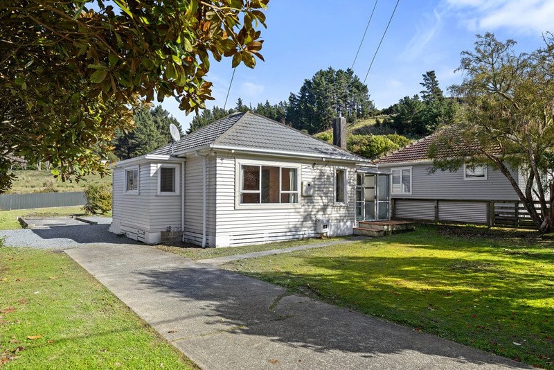 13 Mcgowan Road, Wainuiomata, Lower Hutt - Carousel 2