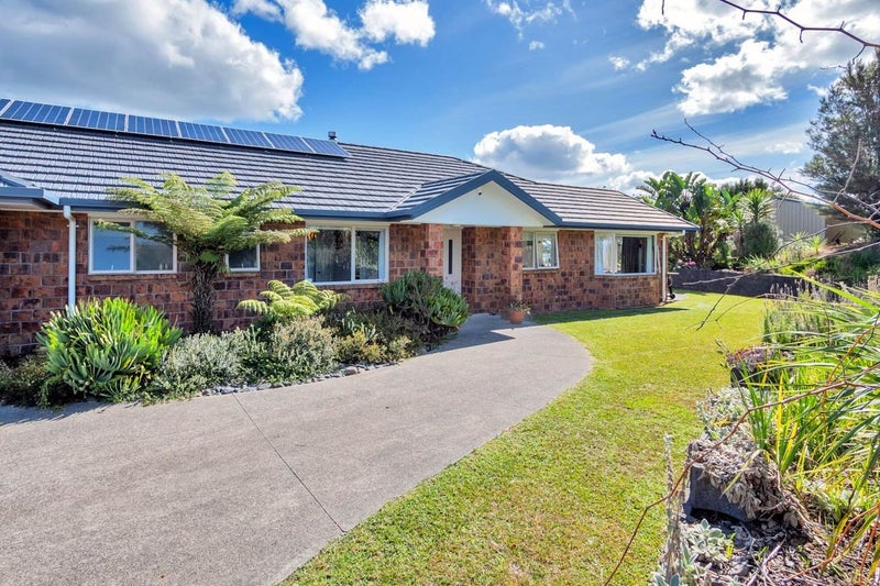 150 Kennedy Road, Albany - Carousel 2