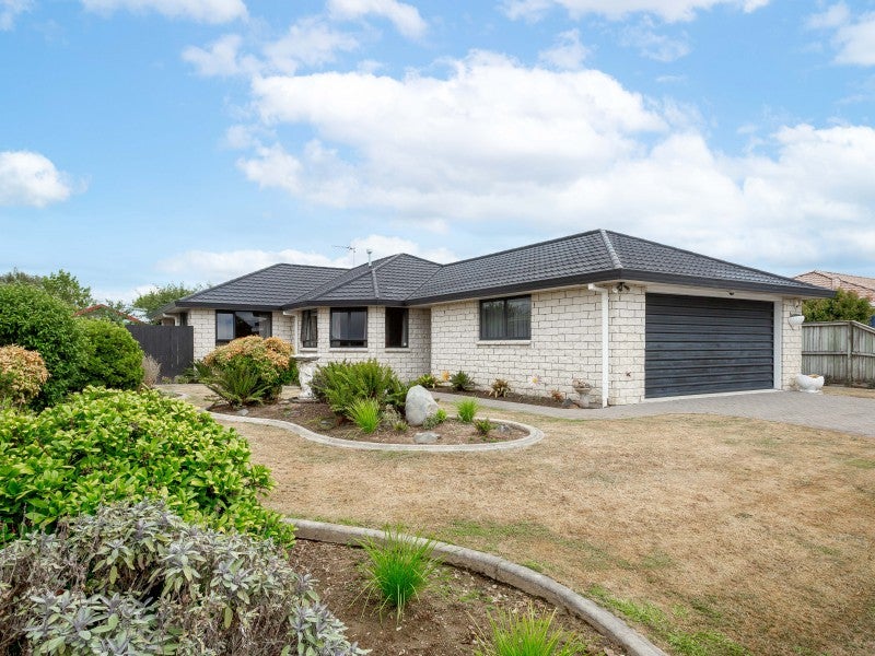 87 Spinnaker Drive, Flagstaff, Hamilton - Carousel 1