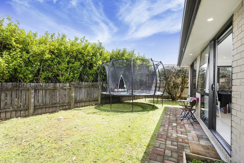 19A Gaylands Place, Opaheke, Papakura - Carousel 17