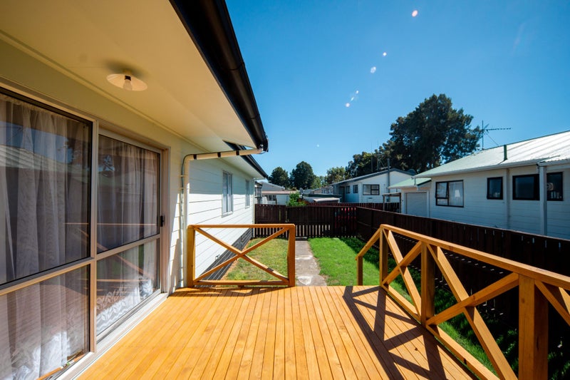 76A Kahikatea Drive, Melville, Hamilton - Carousel 17