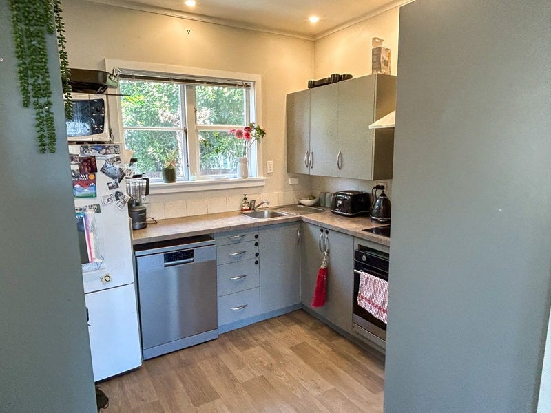 255 Centaurus Road, Saint Martins, Christchurch - Carousel 2