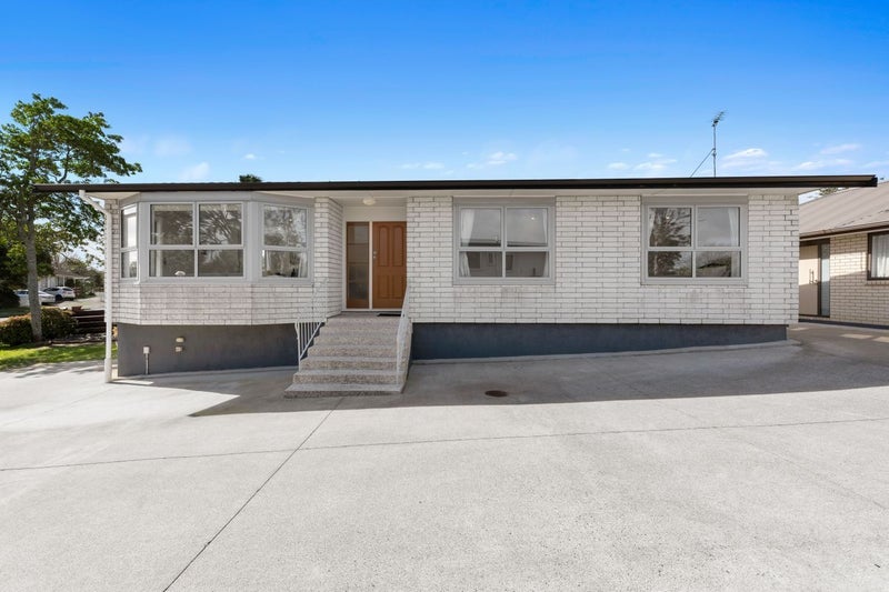 12 Hope Farm Avenue, Pakuranga Heights, Auckland - Carousel 2