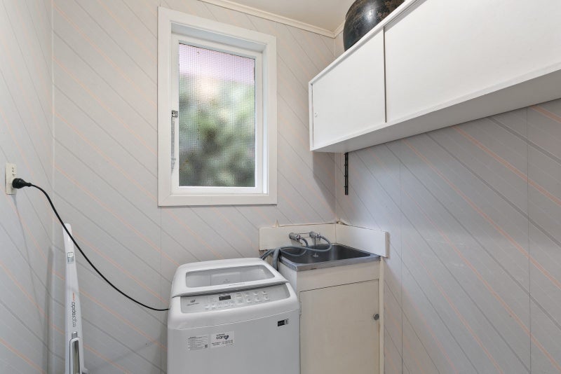 61 Rangoon Street, Khandallah, Wellington - Carousel 12