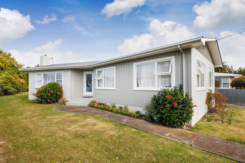 7 Sinclair Avenue, Highbury, Palmerston North - Carousel 2