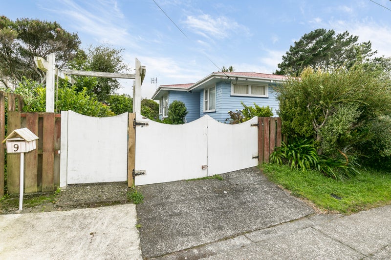 9 Jay Street, Paparangi, Wellington - Carousel 17