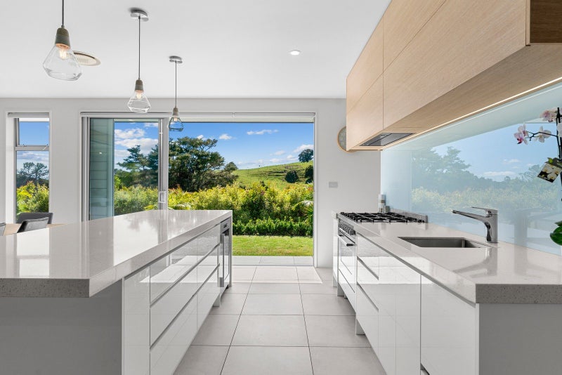 9 Catherin Servant Close, Maunu, Whangarei - Carousel 2