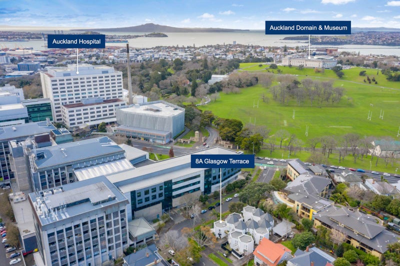 8A Glasgow Terrace, Grafton, Auckland - Carousel 1