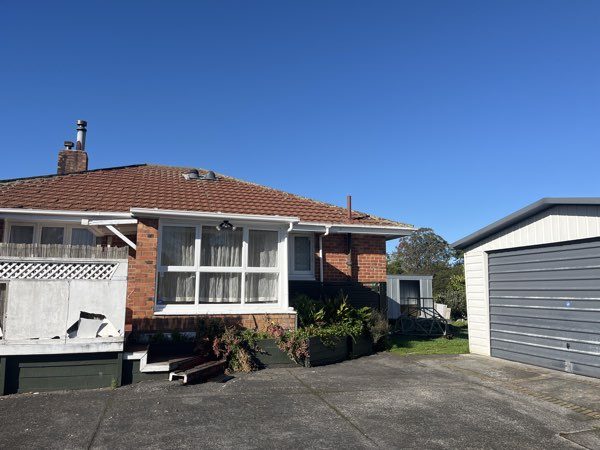 125 Millbrook Road, Sunnyvale, Auckland - Carousel 1