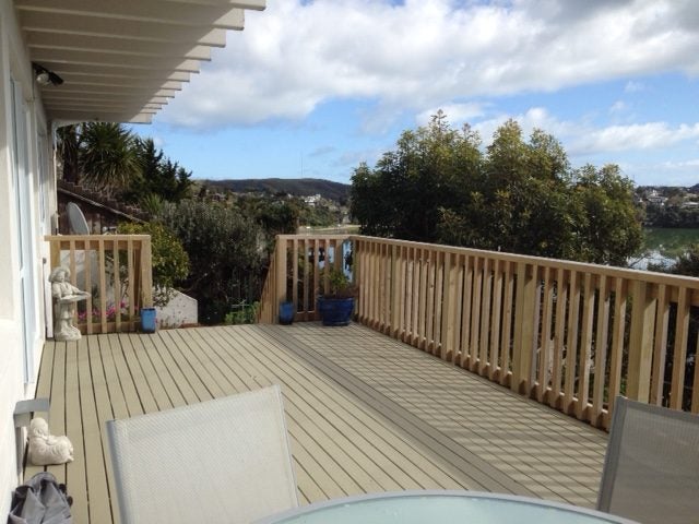12 Leeward Drive, Whitby, Porirua - Carousel 2