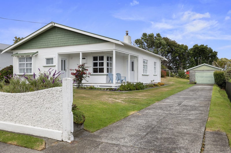 62 Record Street, Fitzroy, New Plymouth - Carousel 1