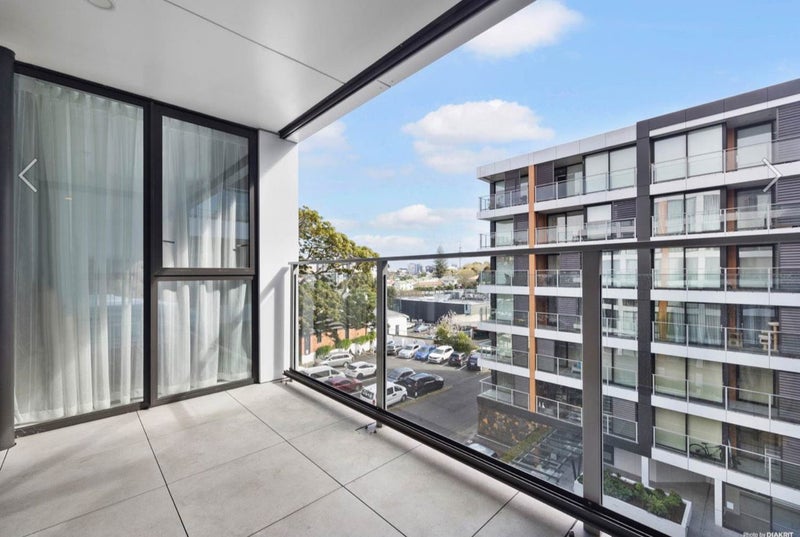 409/10 Lion Place, Epsom, Auckland - Carousel 2