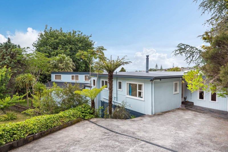 90A Matipo Road, Mairangi Bay, Auckland - Carousel 1